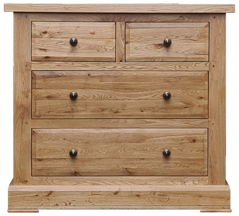A Avignon - 2 Over 2 Chest of Drawers. A Solid oak 2 over 2 chest of drawers.