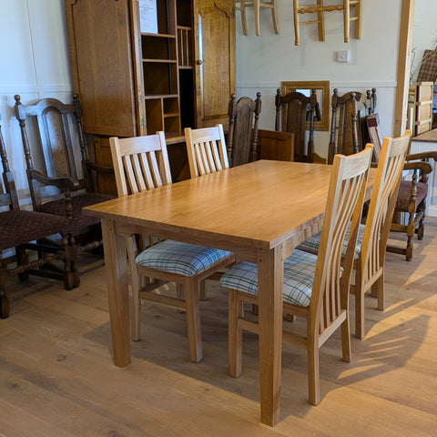 Sussex ak dining table with 28mm thick top tapered legs