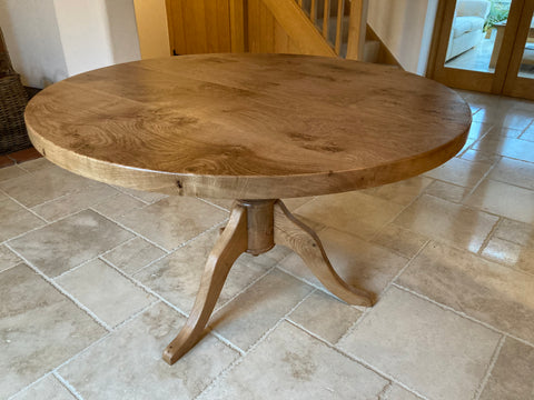 120 cm round oak pedestal table with a 45mm thick oak top