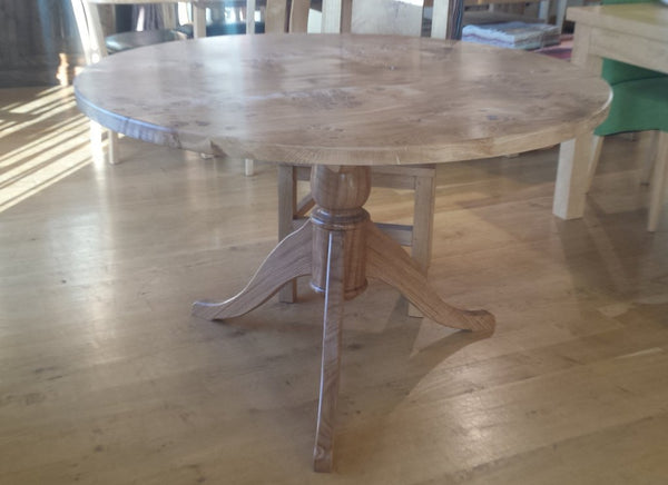 Round Pedestal Oak Dining Table Pippy Top