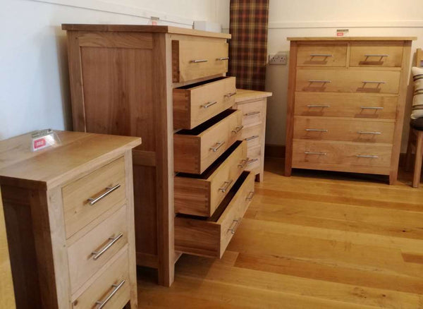 2 over 4 handmade oak chest of drawers showroom display