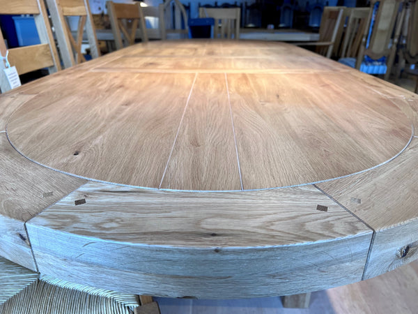 Avignon - Large Oval Cross Leg Extending Dining Table