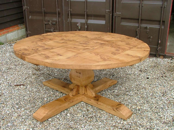 Round oak baluster table in burr oak