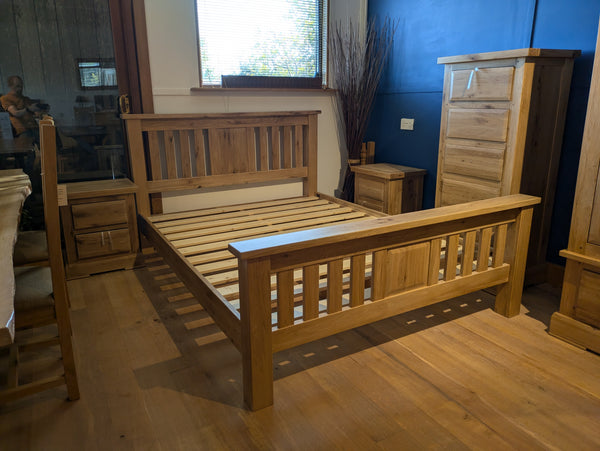 Avignon - Solid Oak Bed