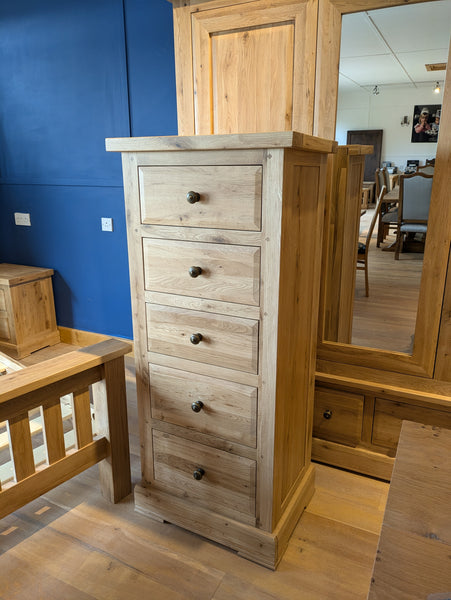 Avignon - Wellington Chest Of Drawers