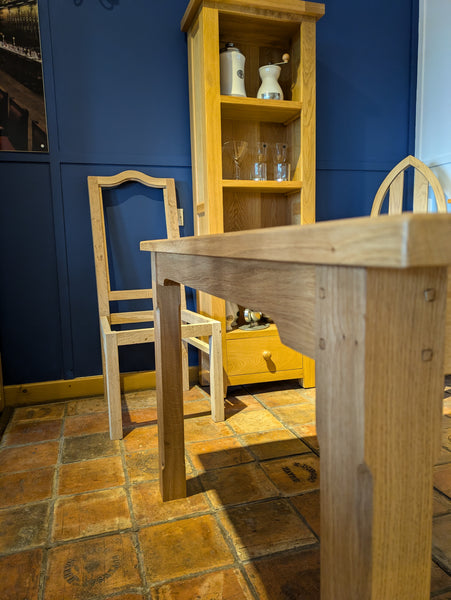 Sussex - English Fine Boarded Oak Dining Table