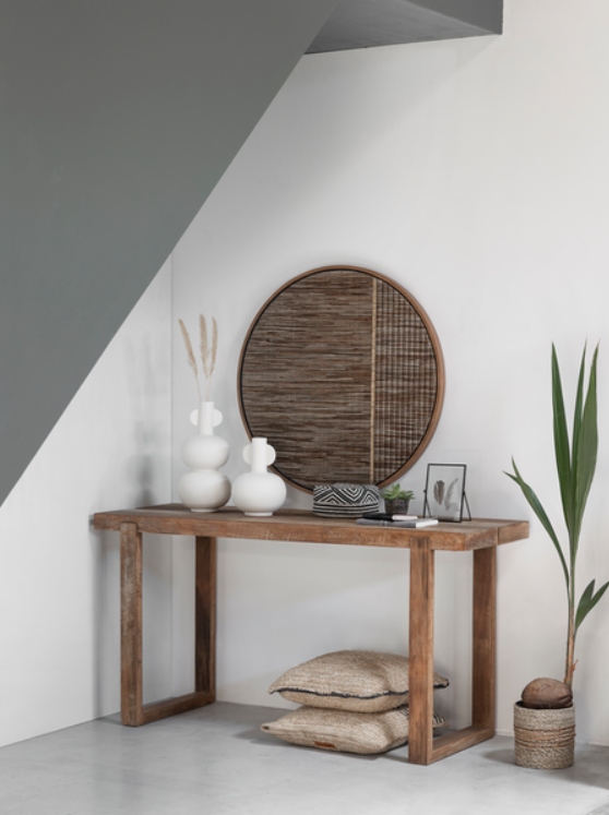 Emmerson console store table