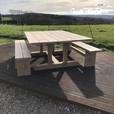 Solid oak Dining table with twin column base and joining stretcher