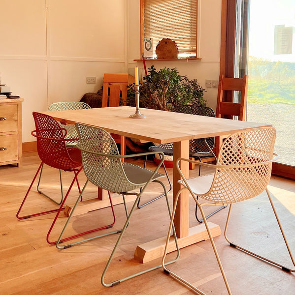 Sussex handmade solid oak fine pillar table by Country Ways Oak Furniture Makers