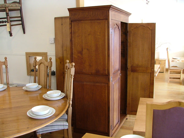 Sussex - Traditional Solid Oak Double Wardrobe