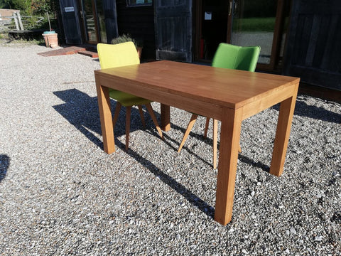 Cross Leg Oak Table With Chairs