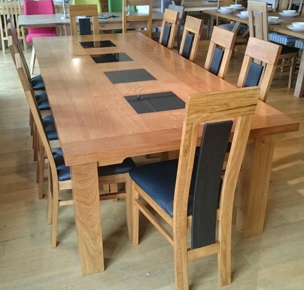 Oakstone oak table Showroom 