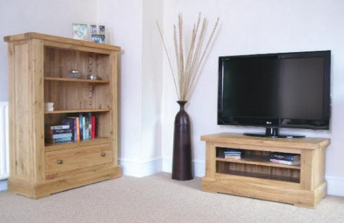Small Oak TV Cabinet