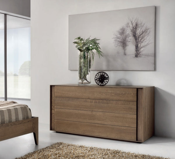 Contemporary oak chest of drawers