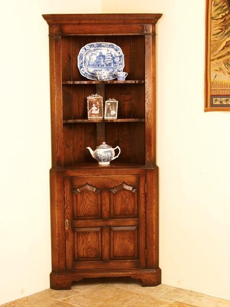 Traditional Oak Corner Cabinet