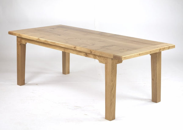 Sussex Farmhouse Oak dining table 