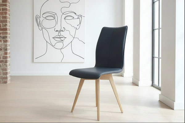 QuadPod Dining chair in leather